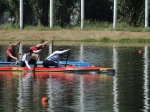 Mia Friend race left stern